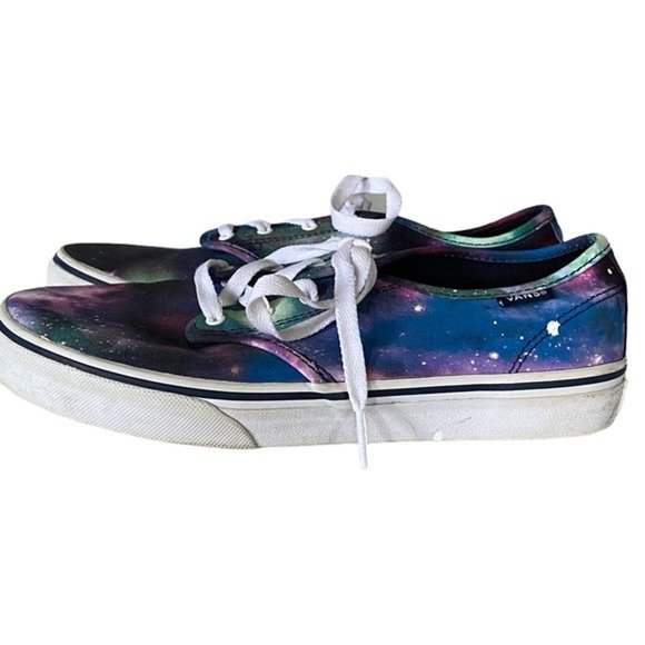 Vans Women Low Top Sneaker Size 6‎ Purple Blue Galaxy Print Lace Up Canvas Upper - Picture 1 of 10